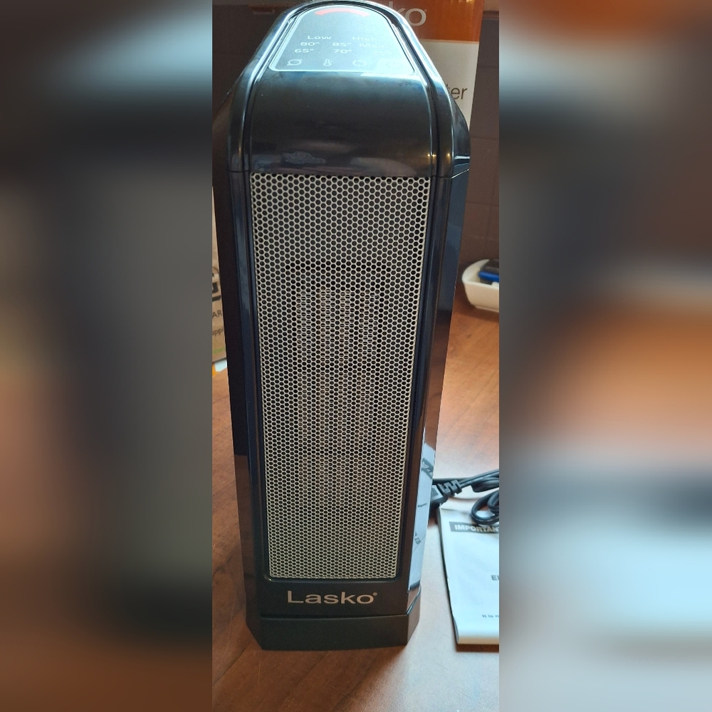 Lasko 150 sq ft Electric Ceramic Tower Space Heater CT16558